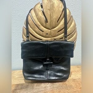 Vintage DOONEY & BOURKE Florentine Medium Toggle Crossbody bag purse Black